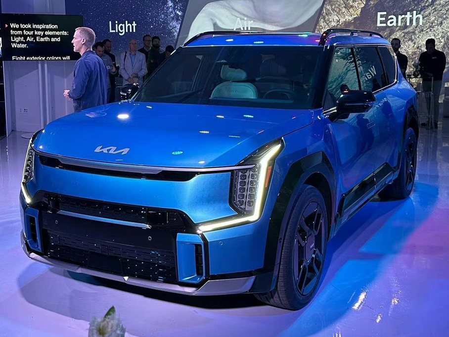 2023�Ϻ���չ̽�ݣ�����EV9�������