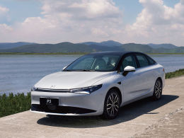 2024款小鹏P5正式上市 售价15.69万元起