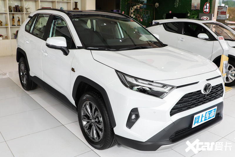 丰田新RAV4荣放8月上市！增新内饰配色，现款优惠7万