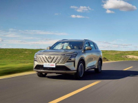 �ھ�ʵ����10�³���CS75�۳�2.3����+