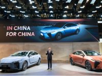 �����º��� LEXUS�׿���˹ȫ��һ��ES��չ�׷�