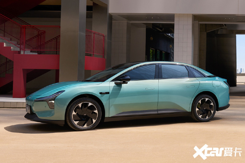 ��С����Mona 03 Max�µ����У��۸��������˿���