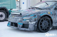 ������4��&ldquo;����γ�&rdquo;����3�ף��ȱ�ʱ��Panamera����