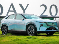�������Դ�2025��˿ʢ��ʢ��Ļ 400���й��û�����Ʒ���³�