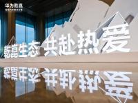 �����¾����������ã���ΪǬ�� &ldquo;��&rdquo; ϵ�п�ƪ������Ʒ��������̬���