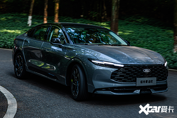 新蒙迪欧14.98万元起！福特也玩上油电同智了？