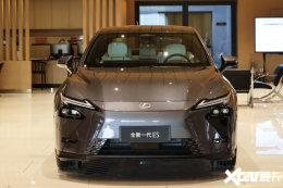 雷克萨斯全新ES 300h降价7.1万！预售30.88万起