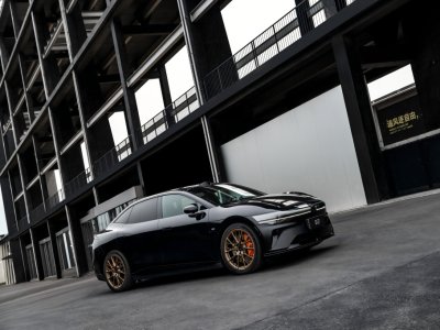 ��װ�����ͽ�����봻���7ϵ���У�001����������������Ϯ