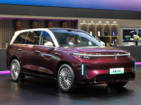 �۽������й���������ȫ���콢��ˣ�κ��V9X���౱����չ