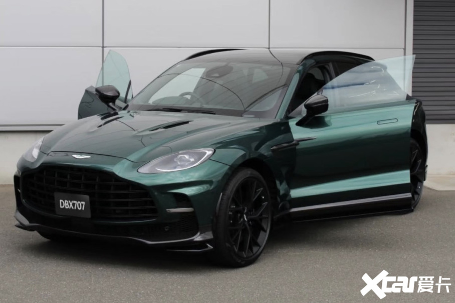 ��˹��&middot;����DBX����V8+3��� PK��������Urus SE