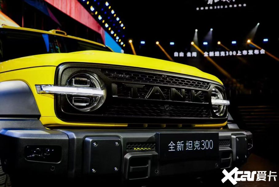 全新坦克300上市19.98万起：Hi4-Z混动零百4.3秒