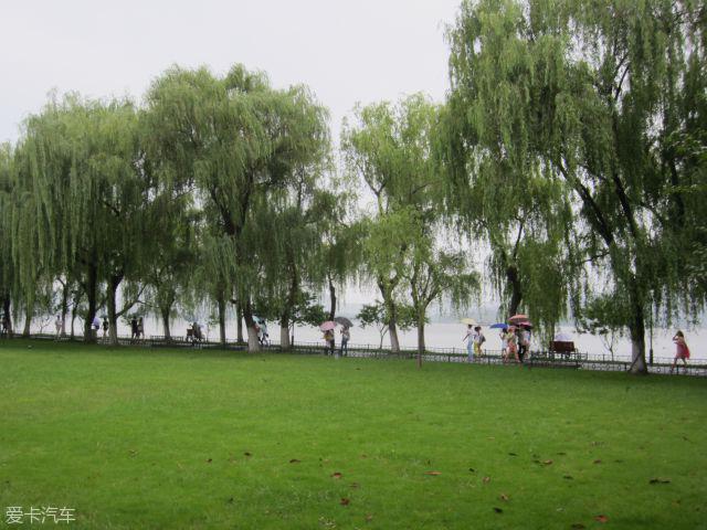 游西湖十景之柳浪闻莺