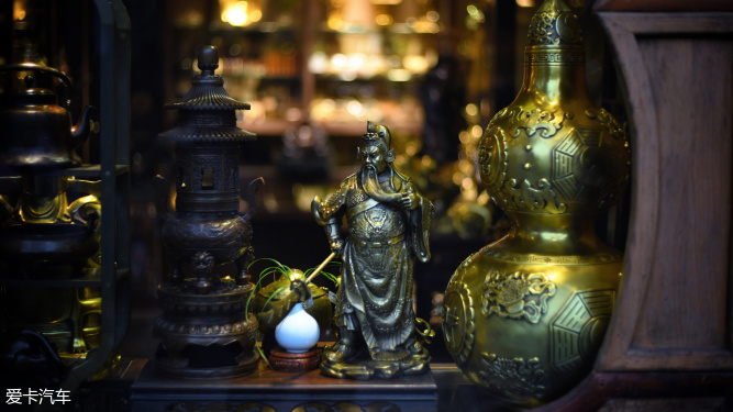 磨镜小品小品磨镜