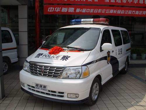 重慶市公安局九龍坡分局採購閣瑞斯警車