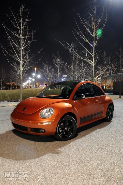 记得在新甲壳虫刚上市时,某丈夫送给妻子n台虫子,各种颜色一样一辆.