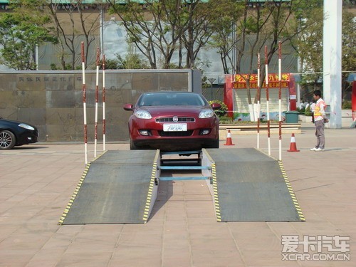 菲凡 驭随心"爱卡云南站菲亚特试驾活动    博悦还有一个新鲜的玩意儿