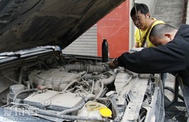 �򵥵İ��������Լ����־Ϳ������ɸ㶨