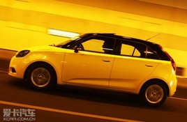 ��Ʒ���ʹ�Ա� ˭��A0��С��������
