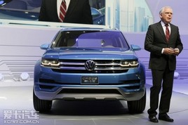 ����SUV  ����CrossBlue�����ɳ�չ����