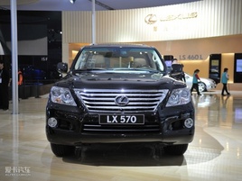 �����ɳ�չ�׷� 2012���׿���˹LX����