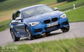 ������ӯ ��2013���M135i3���Ʊ���