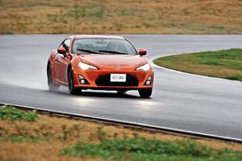 ���ٻ��� ����GT86��˹��³BRZ����С��