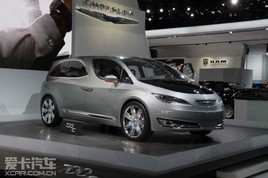 �����ɳ�չ������˹��700C�������