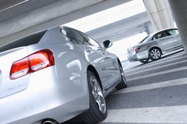 ������ƫ�� �׿���˹GS460�Ա�ک��RL