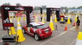 2013 MINI�й�����-�����౦ר����Ļ