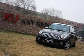  ԇ{MINI COOPER CLUBMAN