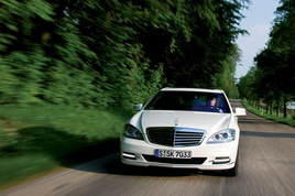 ѧ���ͨ �Լ�÷����˹-����S400 HYBRID