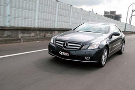 ˫�Ž����±�� �Լݱ���E-Coupe��ͼ��