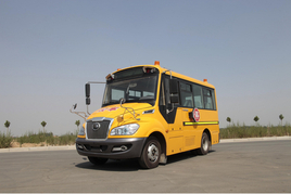 �׶�԰У�������ͨС�������ǿ������