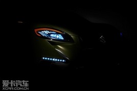 ���賵չ���� ��ľS-Cross����ع�