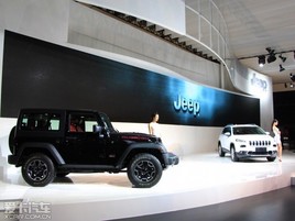 2013�ɶ���չ̽�ݣ�JEEP ����˹��չ̨