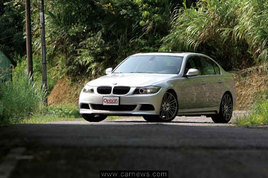 �������� �Լݱ���323i Performance��