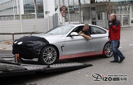 ����4ϵCoupe�µ����ع�����ɳ�չ�׷�