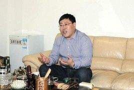 ����������жԻ����°µ��ܾ����̸�