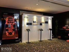 ������� �׿���˹Ͷ�����ƾ�Ӣ����