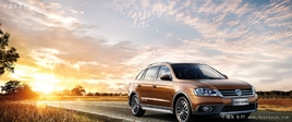 ����SUV֮��          ��SUV�����У�