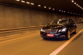 �ط�Eʱ�� �Լ�ȫ��÷����˹-����E300