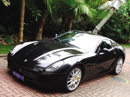 感受被發(fā)射的感覺(jué) 試駕法拉利599 GTB 感受被發(fā)射的感覺(jué) 試駕法拉利599 GTB