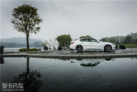 ����δ�� ȫ�º����˶��γ�Ӣ�����Q50