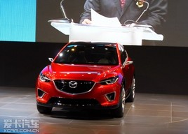 2011���ݳ�չ ���Դ�Mazda�Ƹ���׷�