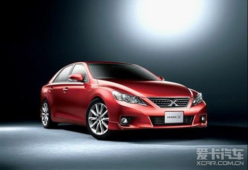 之前曝光的国产新一代锐志内饰谍照