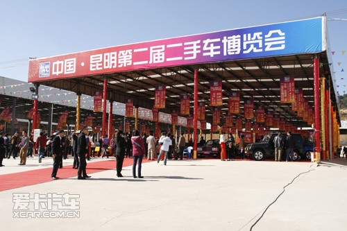 汽车脚垫厂家：市场趋势与选择之道