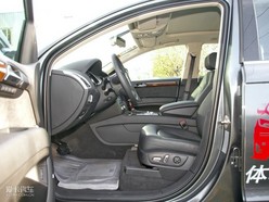 µQ7