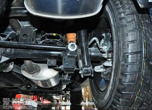 越野越尽性专业SUV必备的四大越野利器(图2)