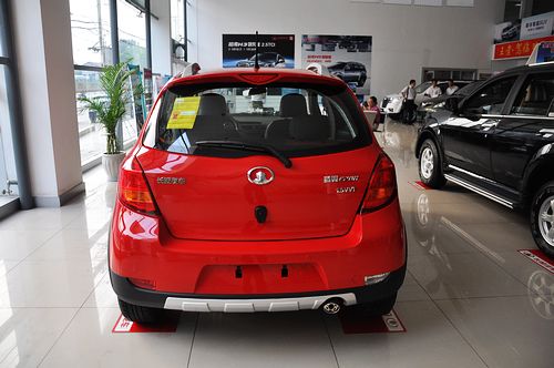 让跨界标准化 爱卡实拍长城腾翼c20r