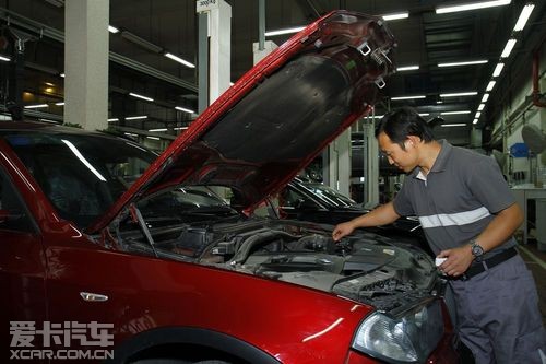 宝马中国经销商网络：服务新篇章